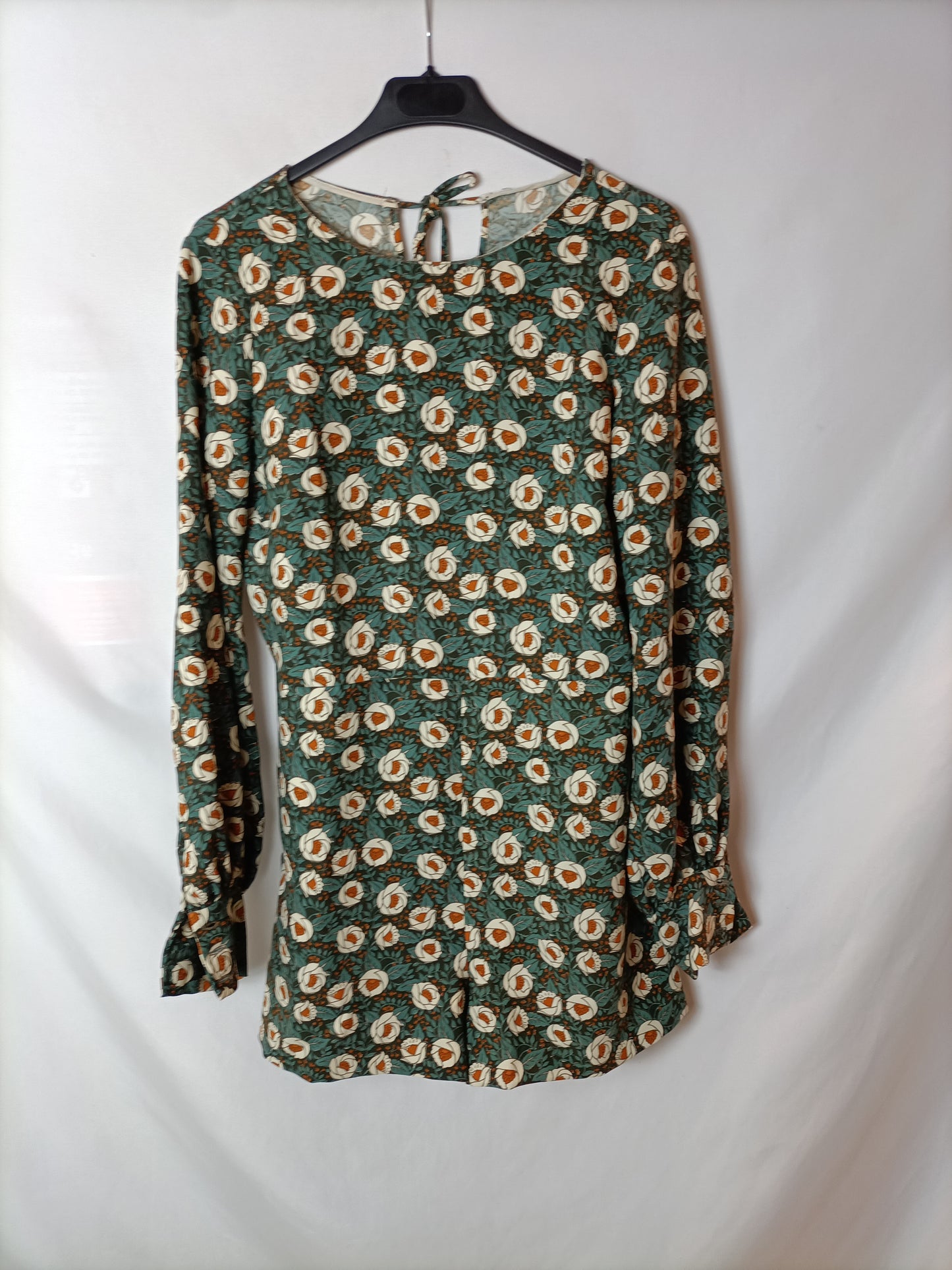 OTRAS. Mono corto flores T.u(S)