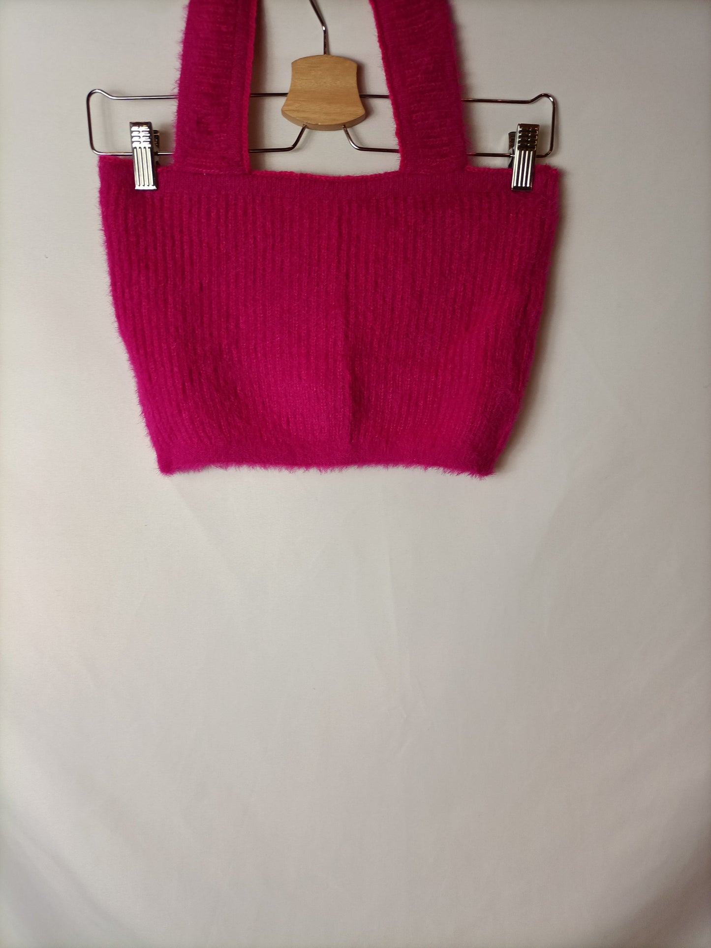 SHEIN. Croptop punto rosa T.l