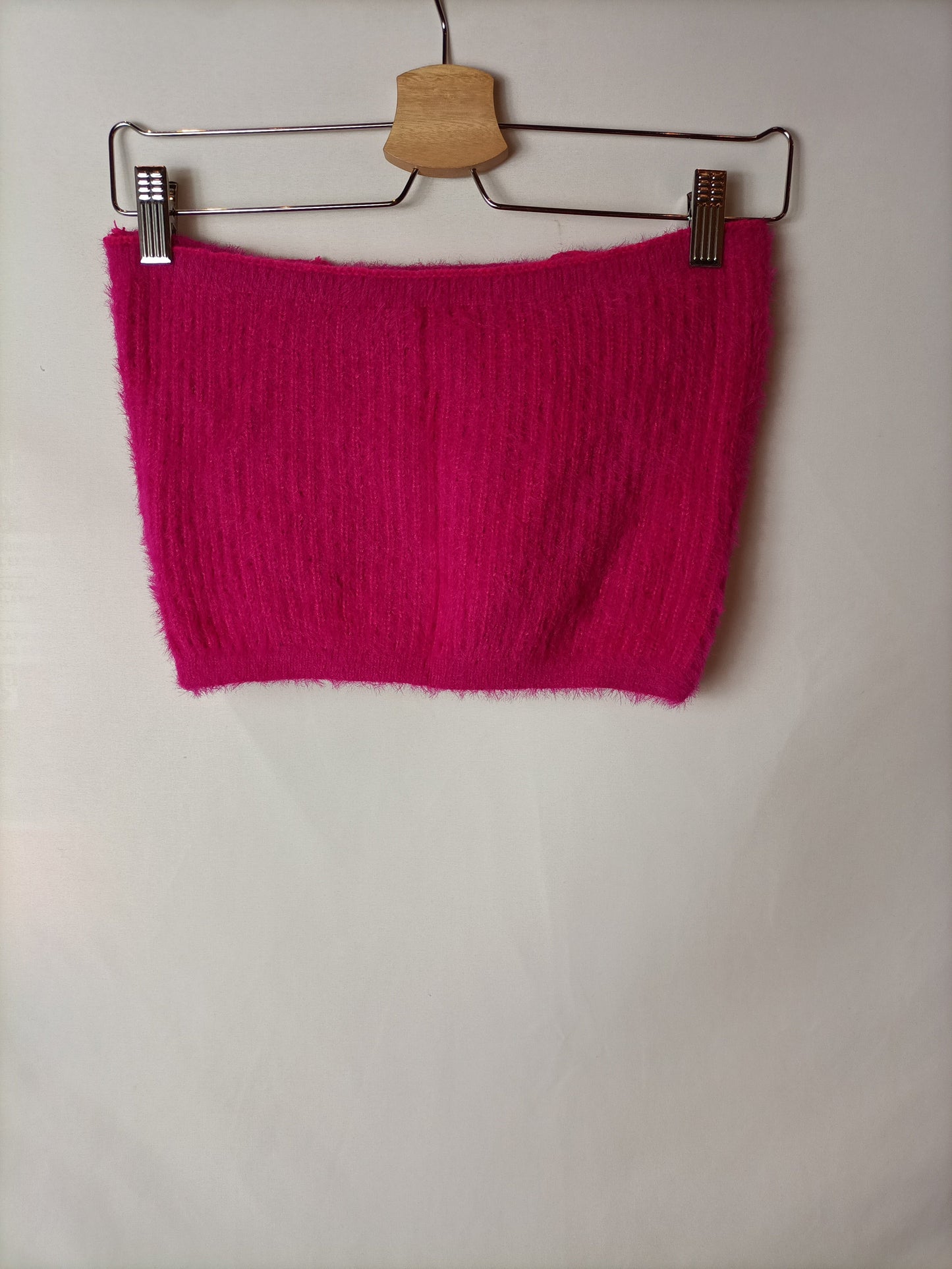SHEIN. Croptop punto rosa T.l