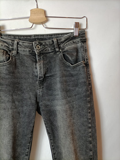 OTRAS. Pantalón denim gris T.36