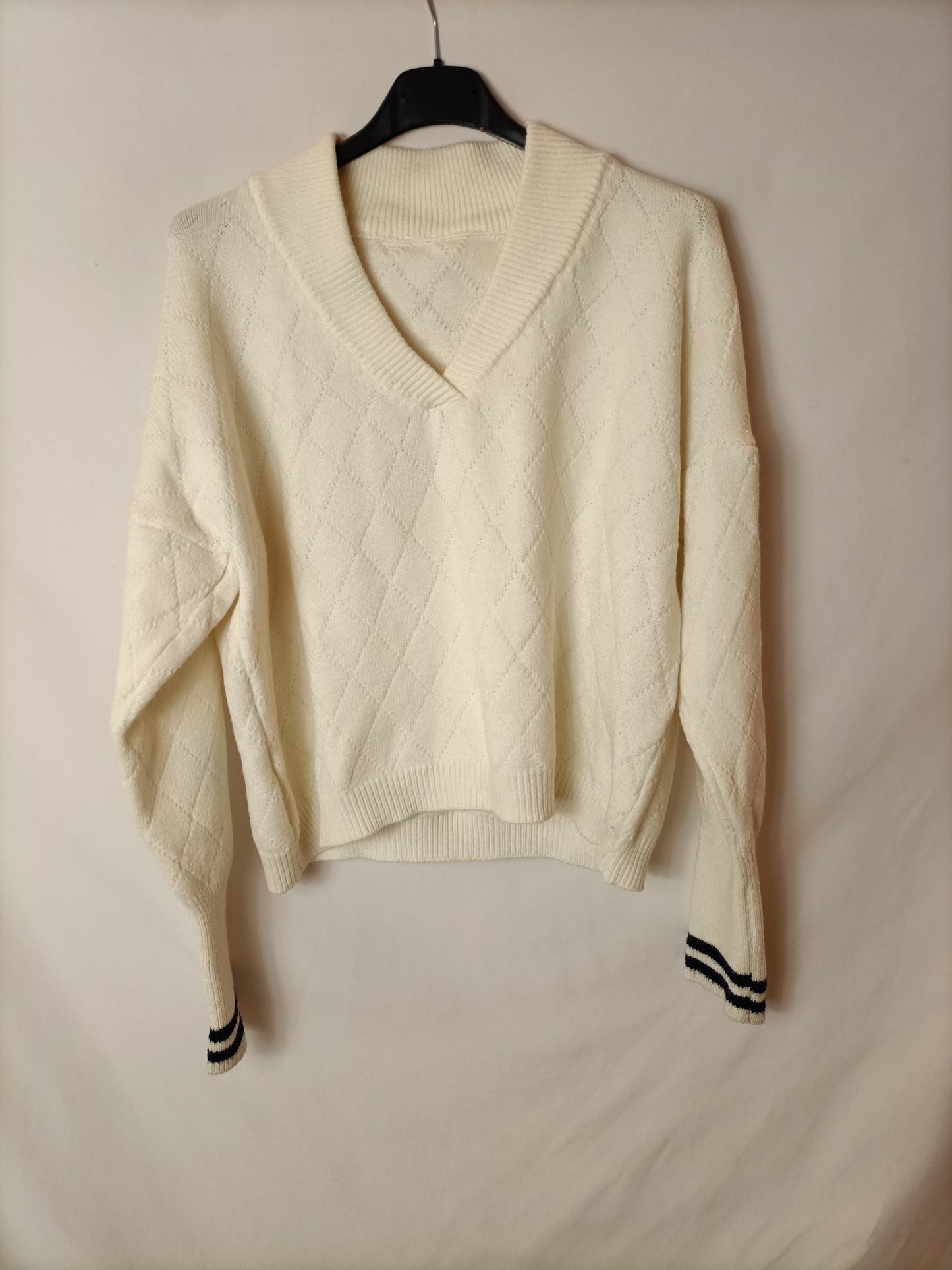 OTRAS. Jersey blanco roto rombos T.u(s)