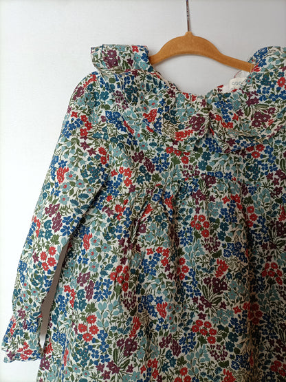 GOCCO. Vestido estampado flores. T 2-3 años