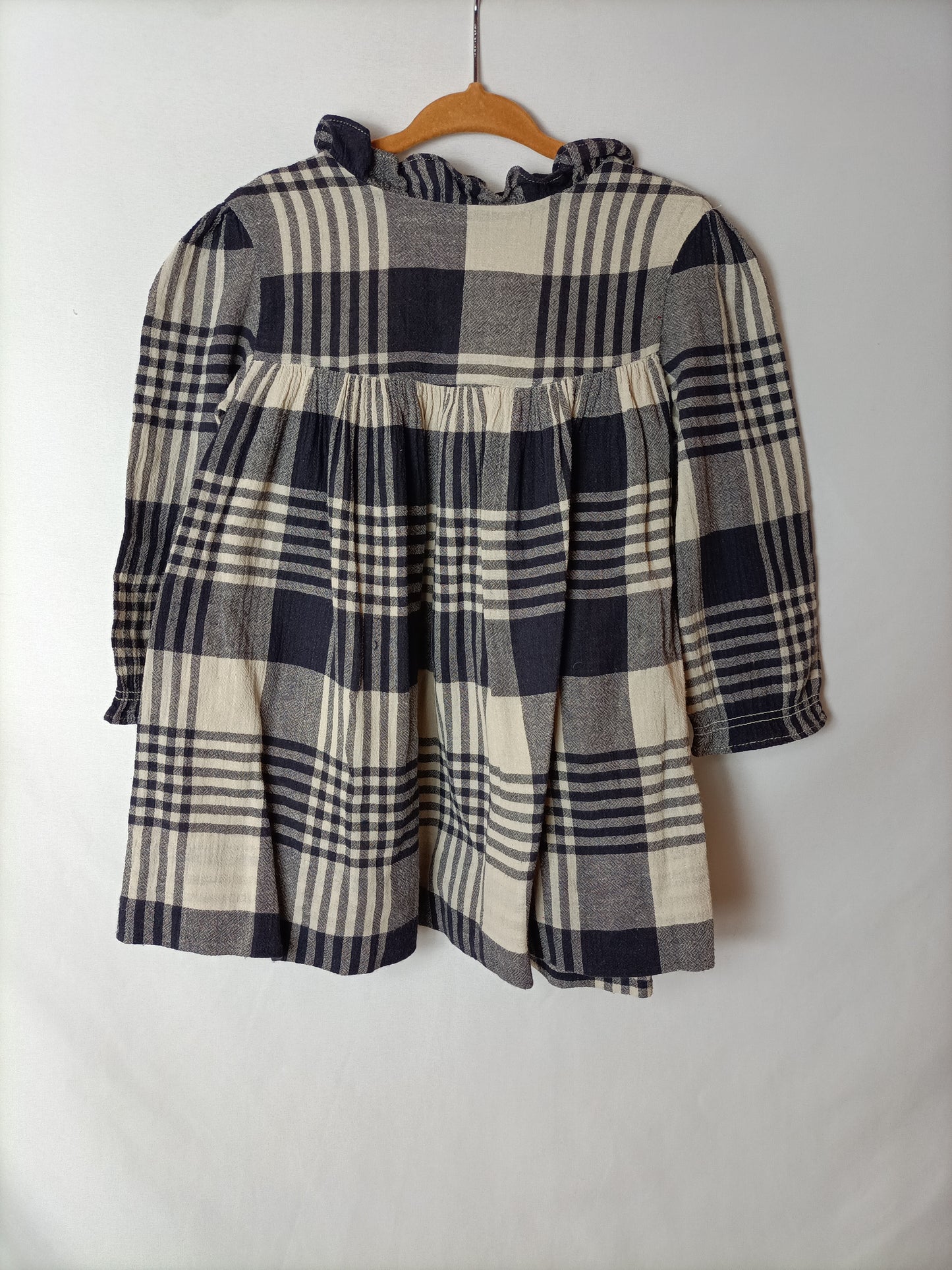 GOCCO. Blue plaid dress. Size 2-3 years