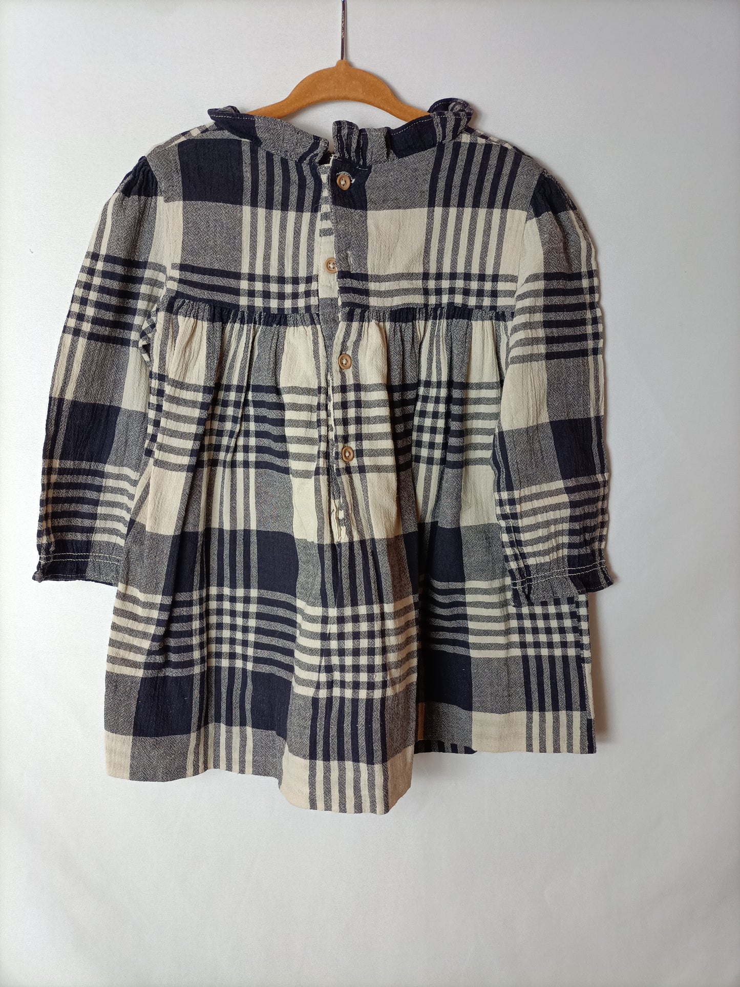 GOCCO. Blue plaid dress. Size 2-3 years
