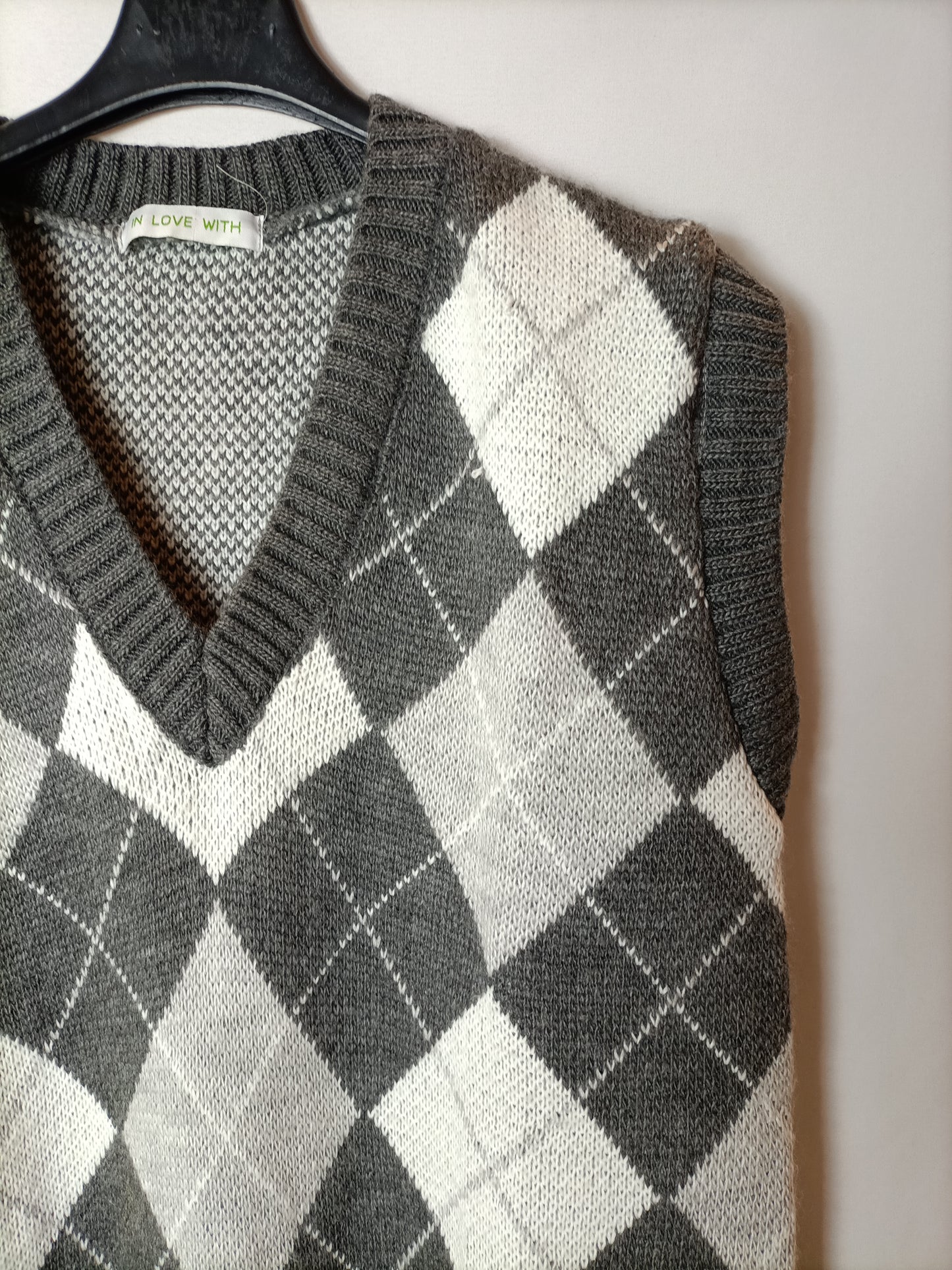 IN LOVE WITH. Chalco rhombuses point Tu (s/m)