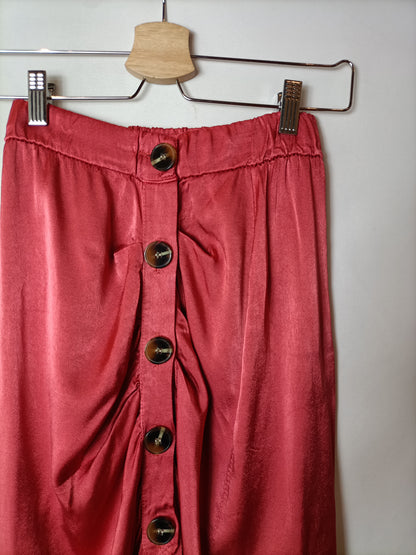 OTHERS. Buttoned midi skirt Tu(xs)