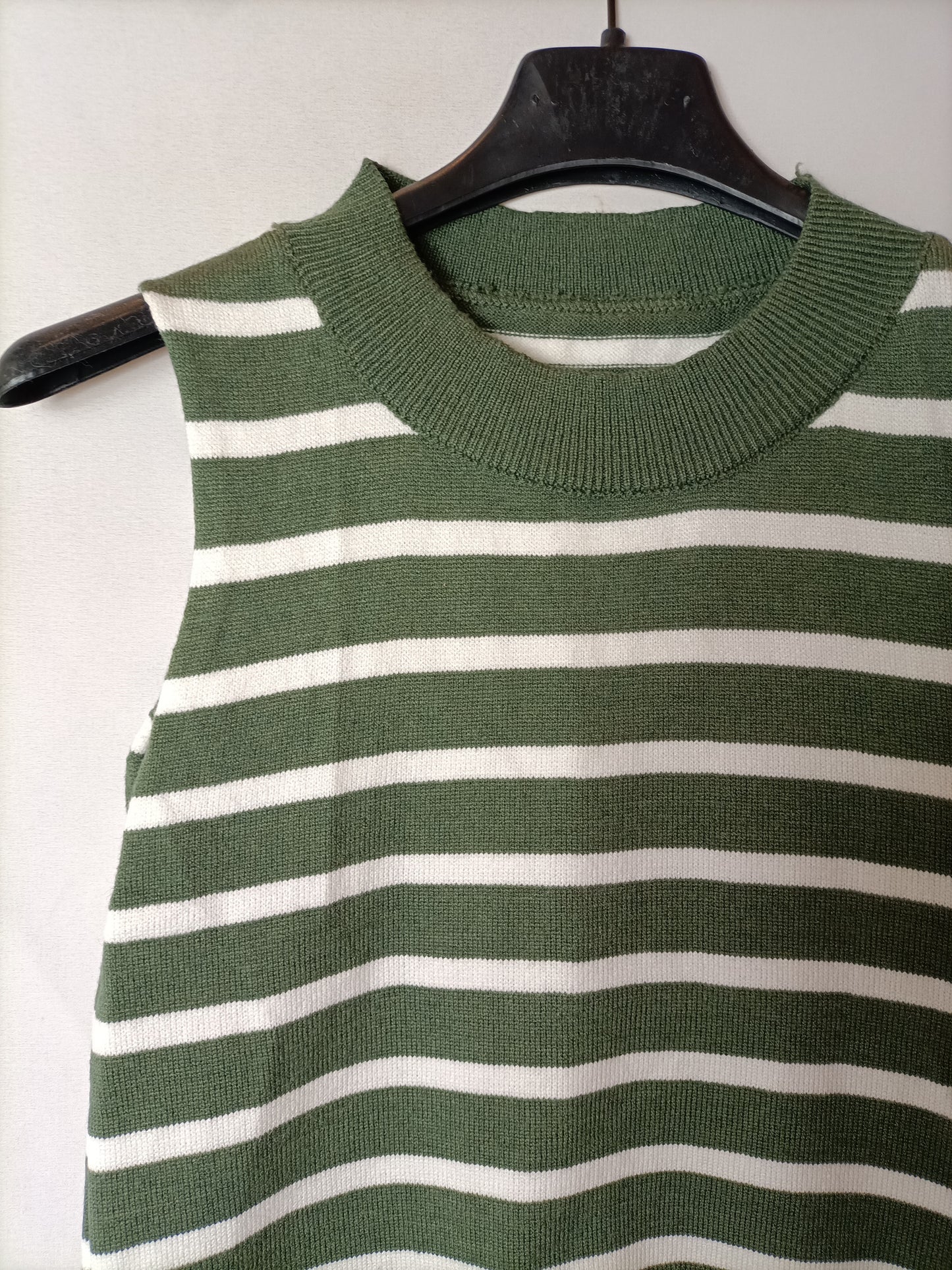 OTRAS. Top/chaleco punto rayas T.xs/s