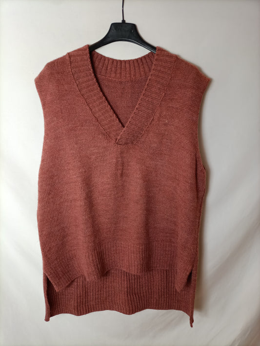 OTHERS. Dark pink vest Your(s/m)