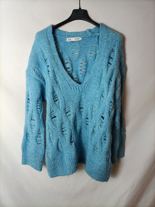 ZARA. Blue cable-knit Ts sweater