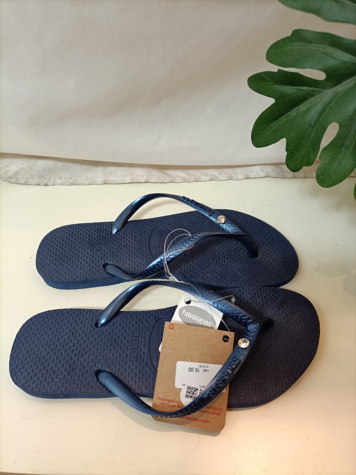 HAVAIANAS. Chanclas azules T.35-36
