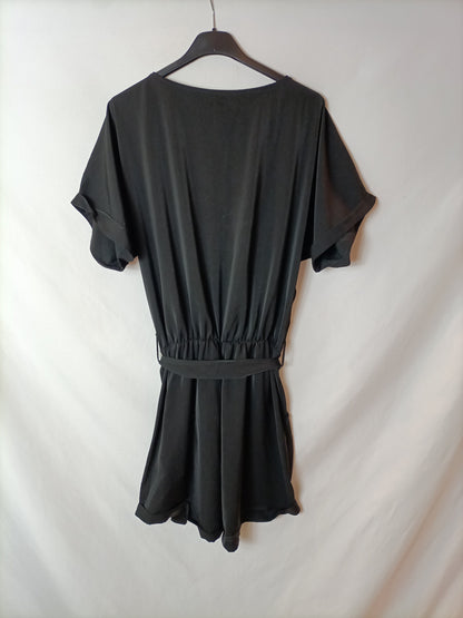 RED QUEEN. Short black jumpsuit Ts/m