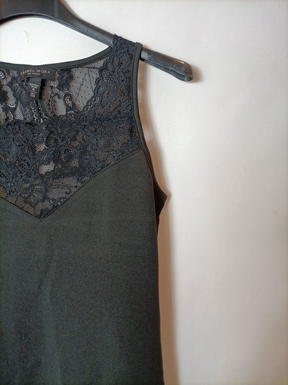 YSABEL MORA. Top negro encaje T.s