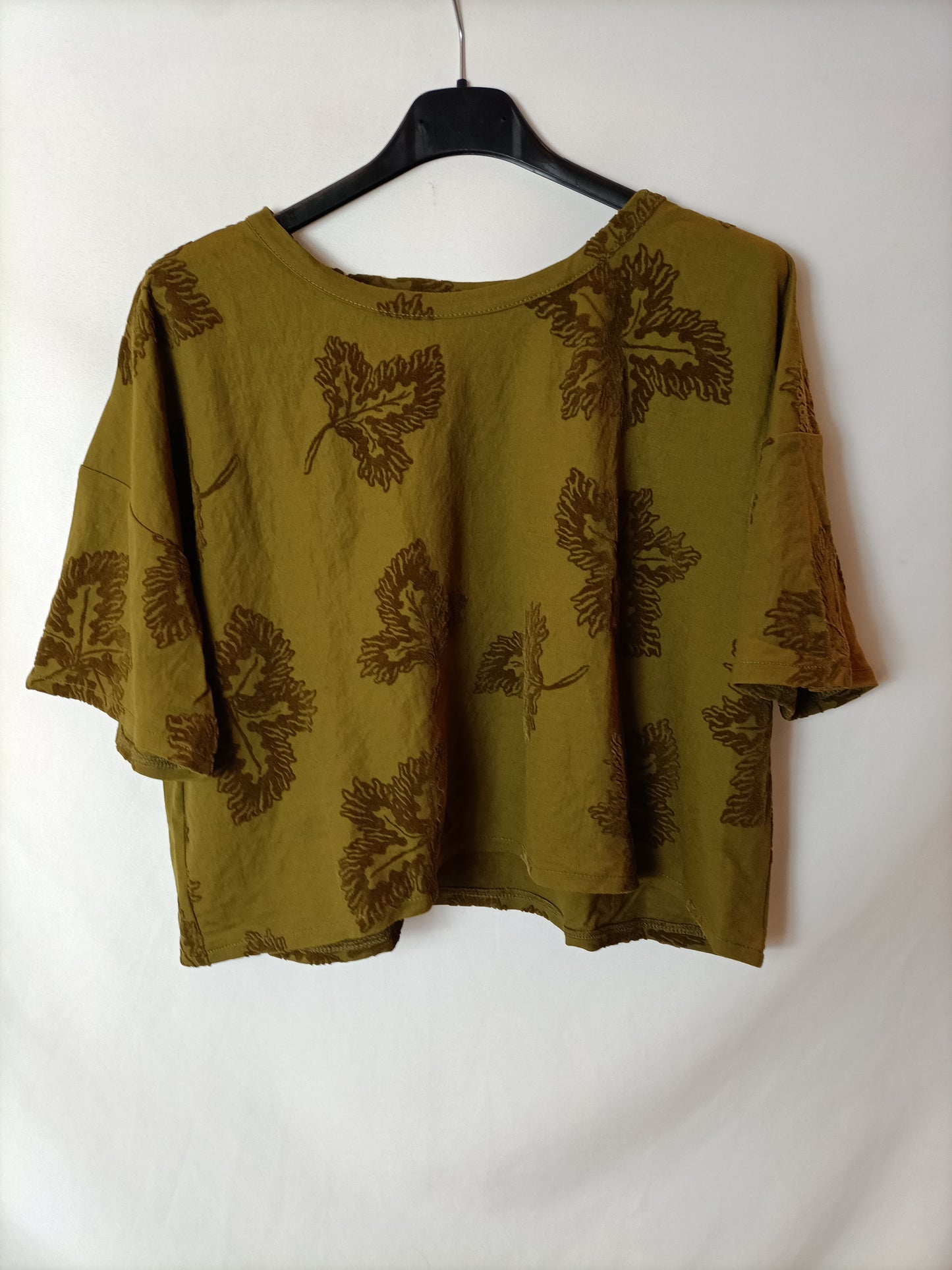 ZARA. Top verde bordado T.s