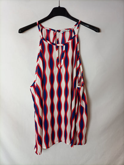 ONLY. Top rayas onduladas T.44