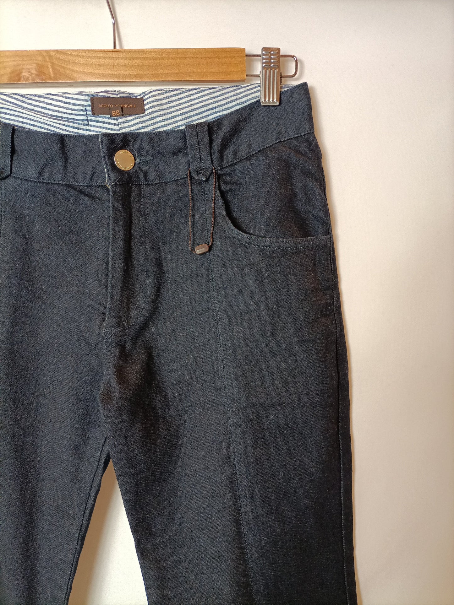 ADOLFO DOMINGUEZ. Dark jeans, size 36