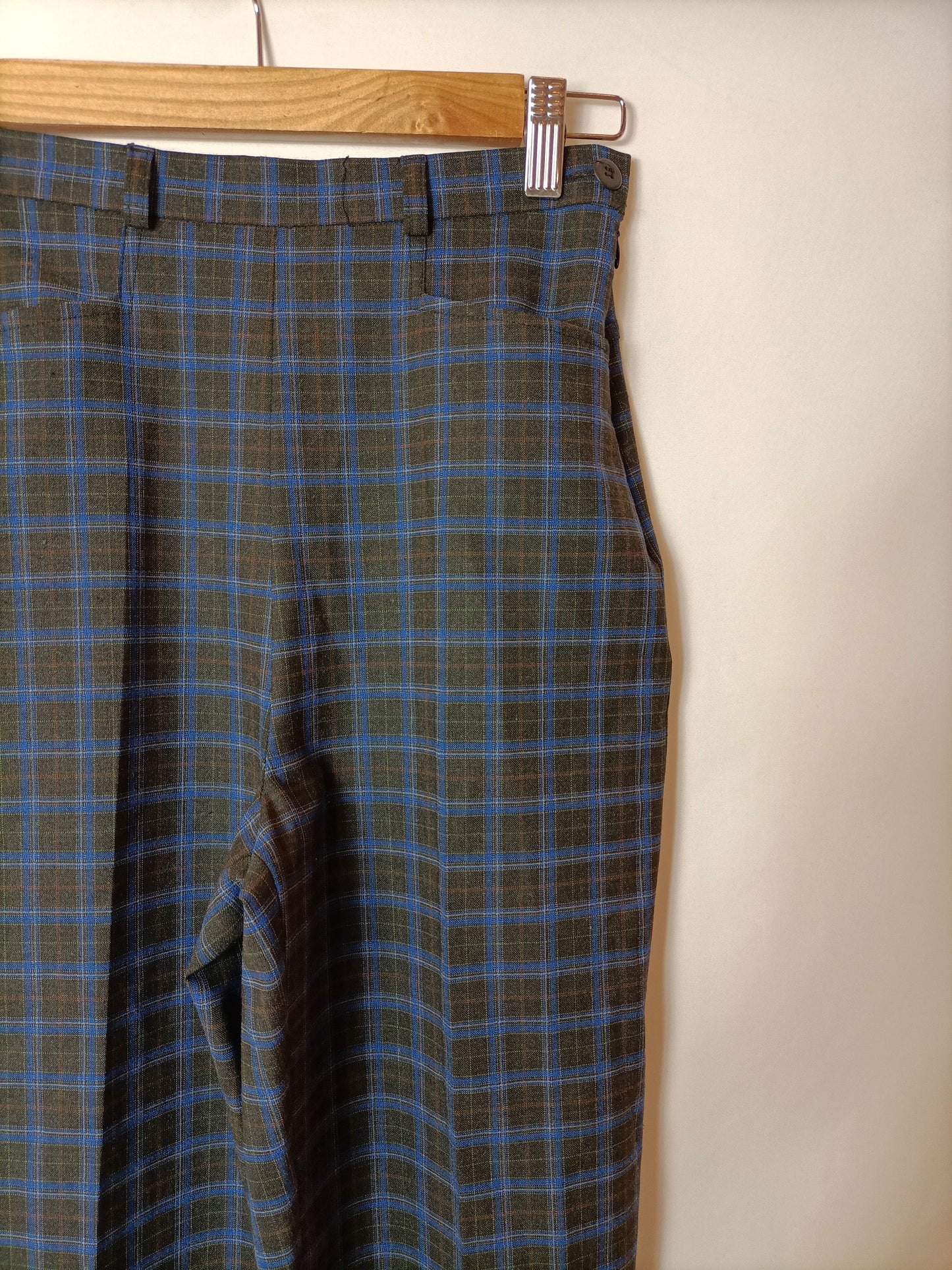 ALAIN MANOUKIAN. Pantalón cuadros T.36