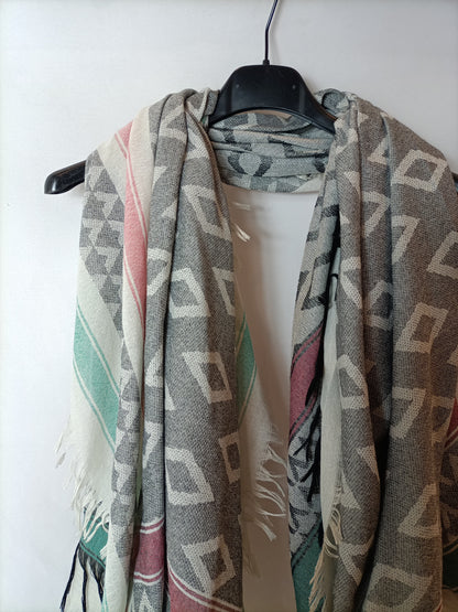 OTHERS. Ethnic print scarf