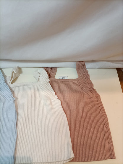 ZARA. 3-pack ribbed tops. Size 9-12 months