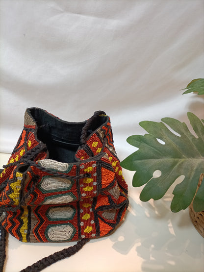 ZARA. Bolso saco abalorios (TARA)