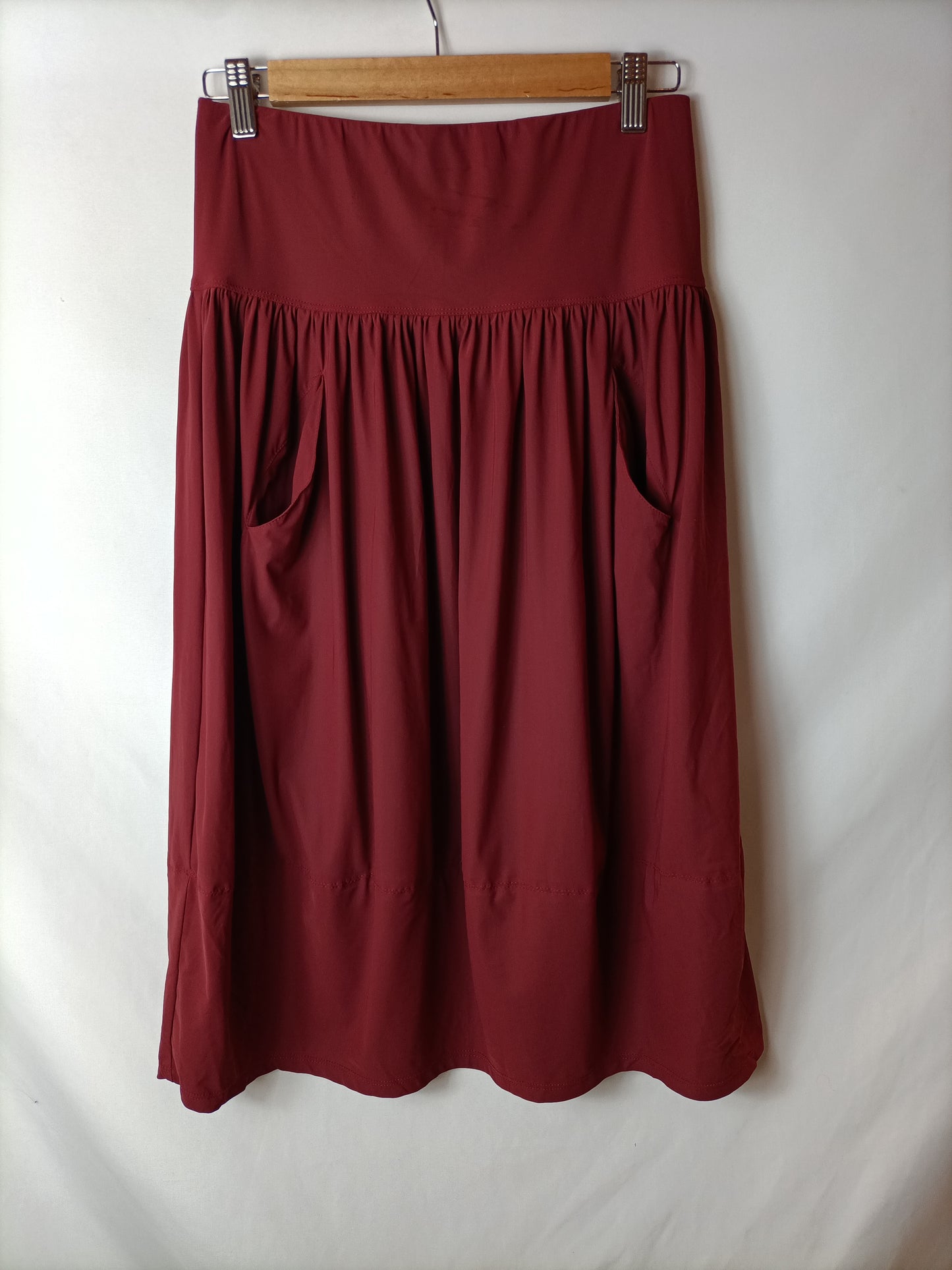 INDIES. Falda fluida burdeos textura. T M