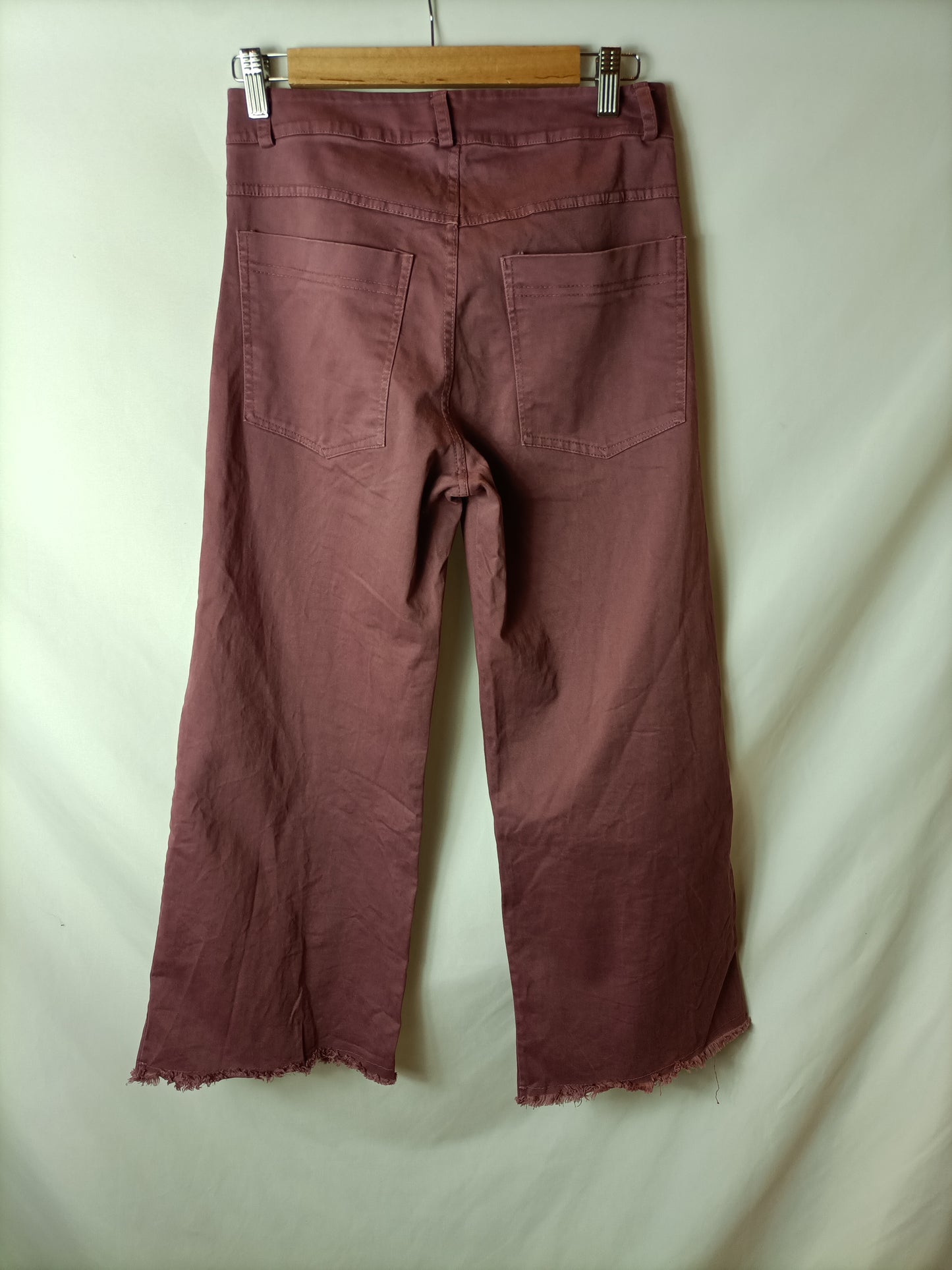 LUA. Pantalón culotte tejido denim morado. T S