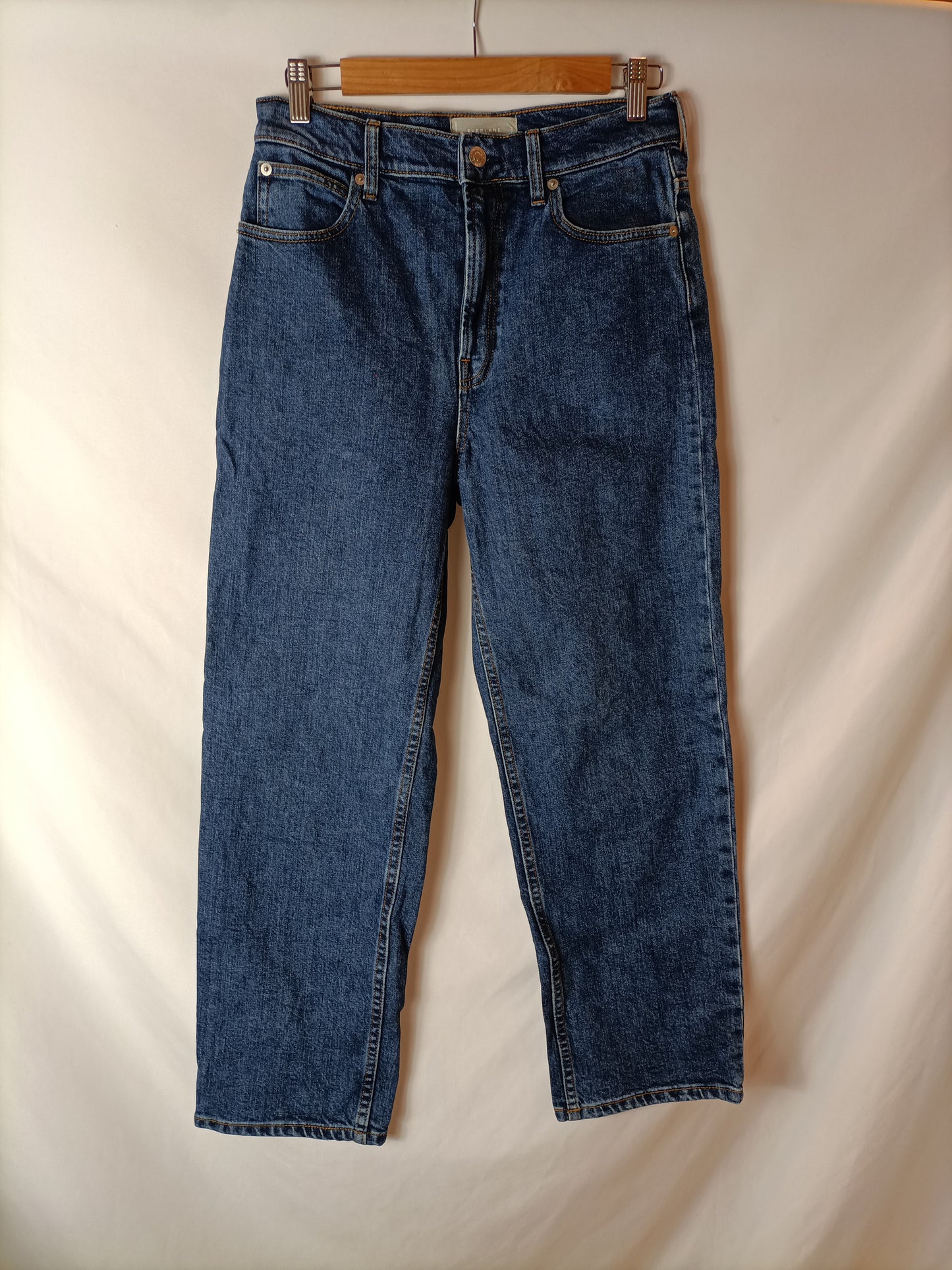 EVERLANE. Denim estilo boyfriend. T.36