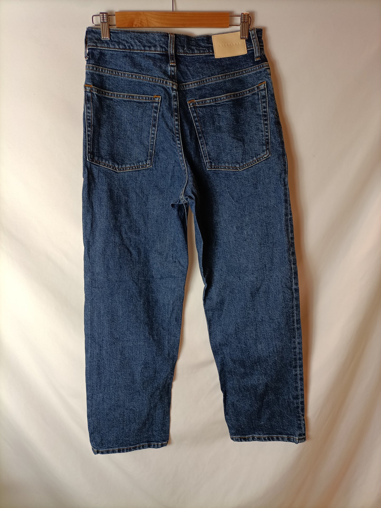 EVERLANE. Denim estilo boyfriend. T.36