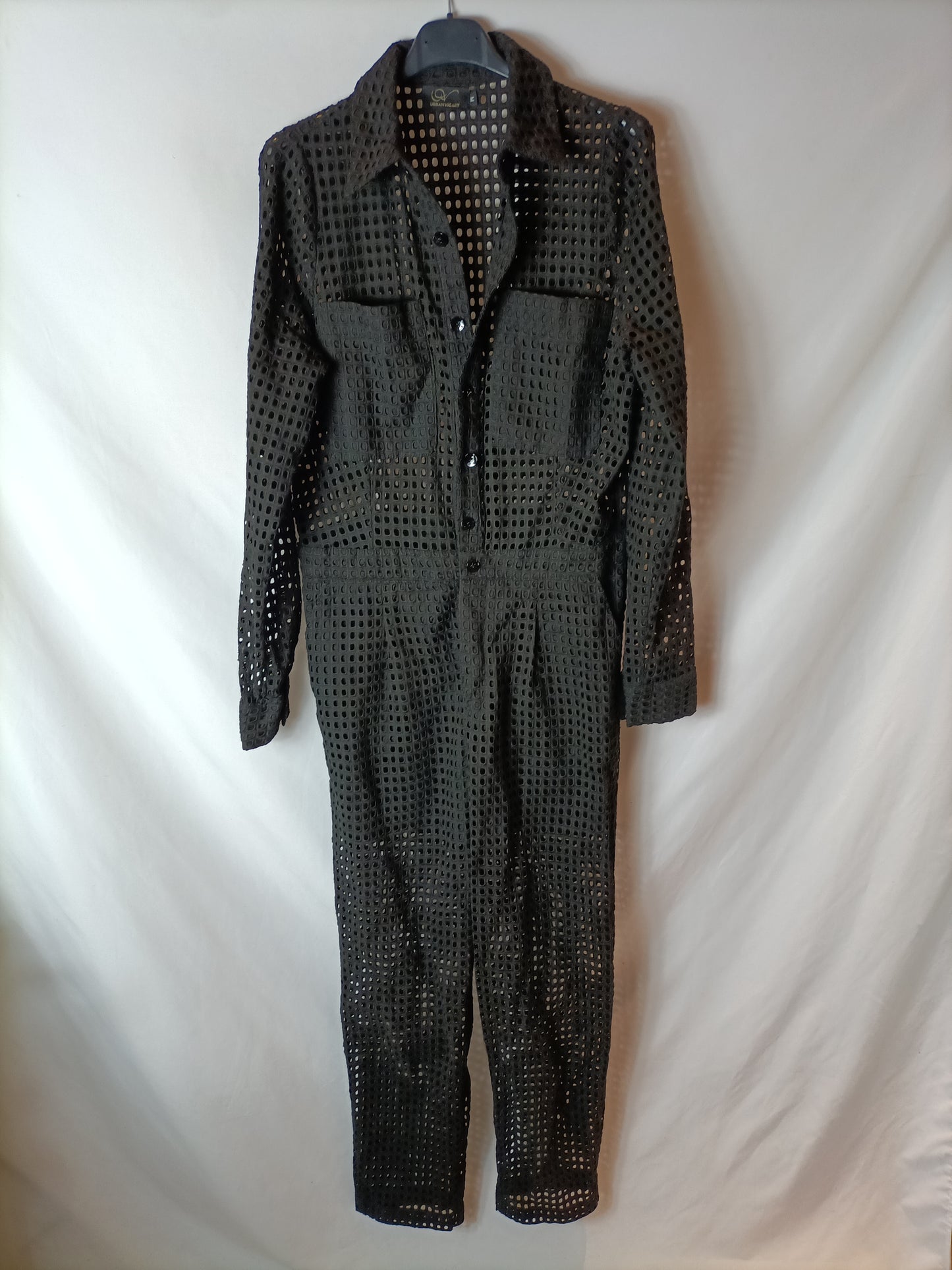 URBANVICART. Die-cut black jumpsuit TM