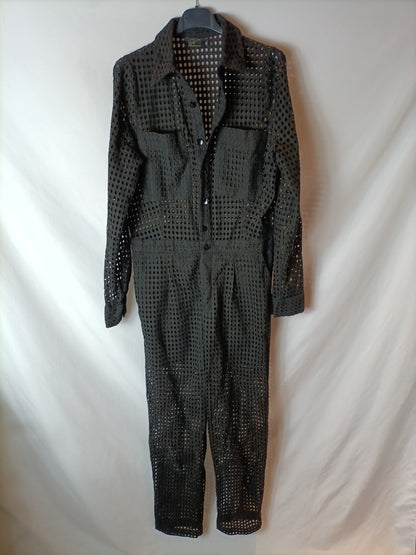 URBANVICART. Die-cut black jumpsuit TM