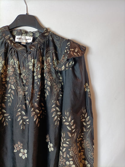 ANTIK BATIK. Blusa negra flores T.s/38