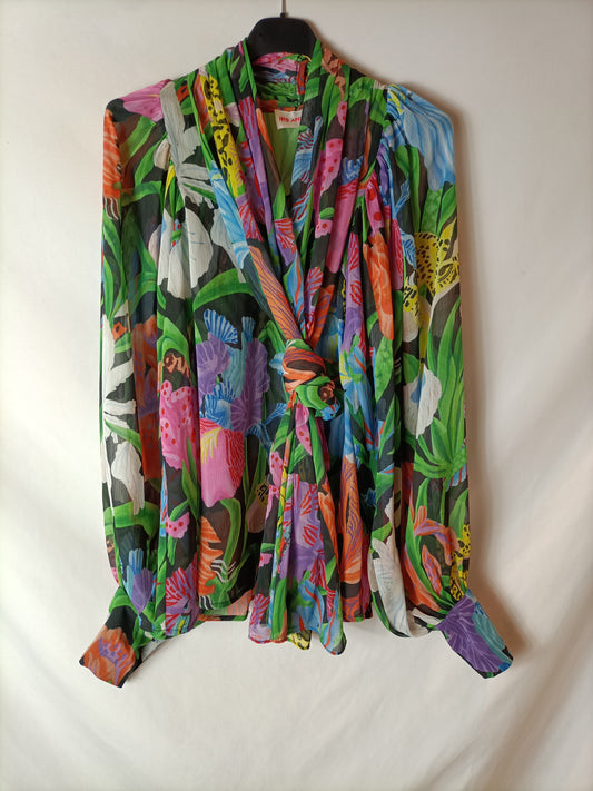 H&M. Blusa flores lazada  T.xs