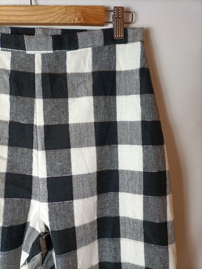 CHERUBINA. Total look  cuadros T.m