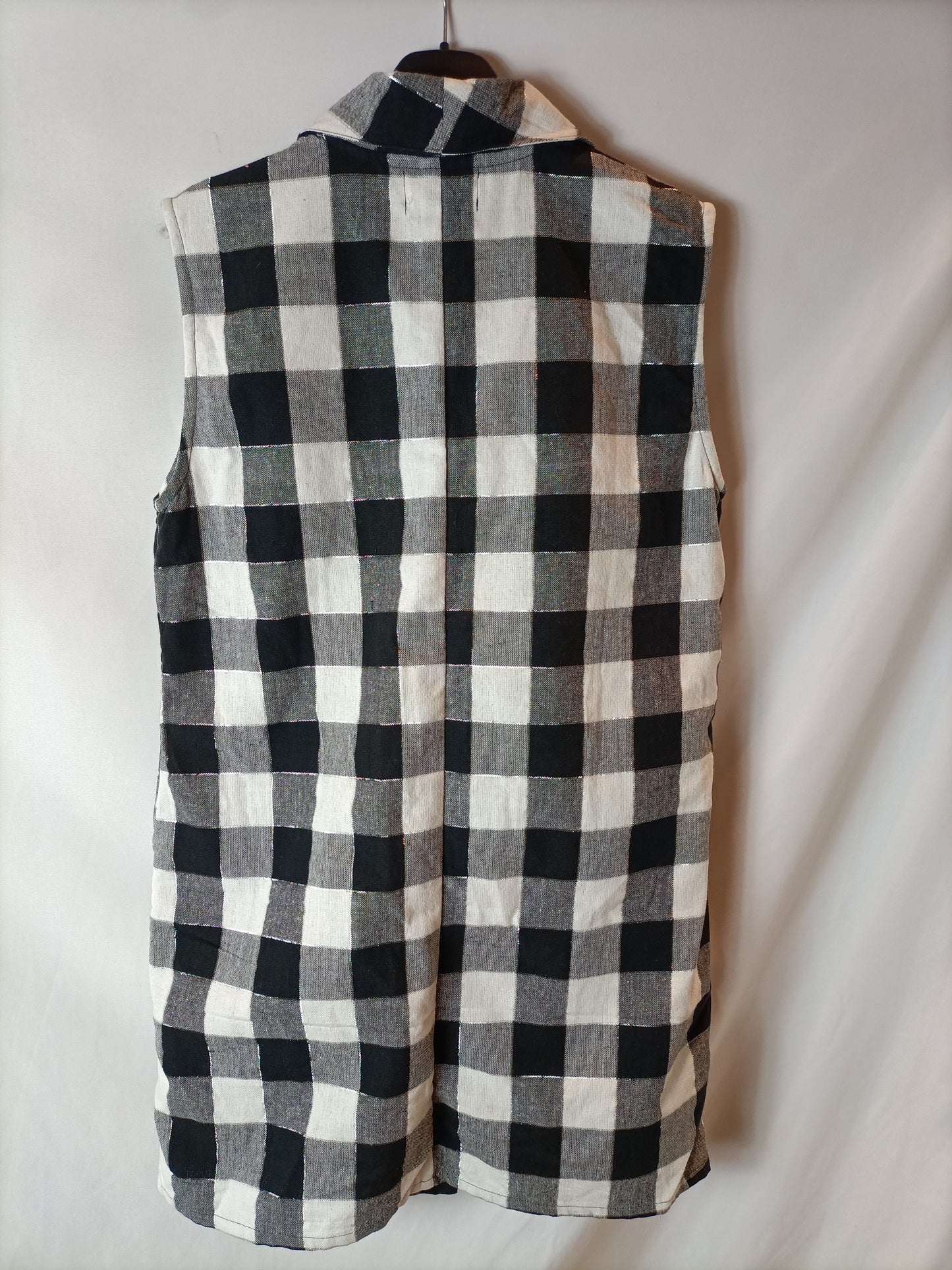 CHERUBINA. Total look  cuadros T.m