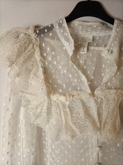 H&M. Top blanco plumeti T.38