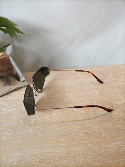 MO. Gafas sol hexagonales