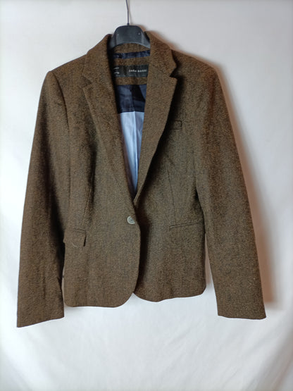 ZARA.- Blazer espiga marrón coderas 100% lana. T M