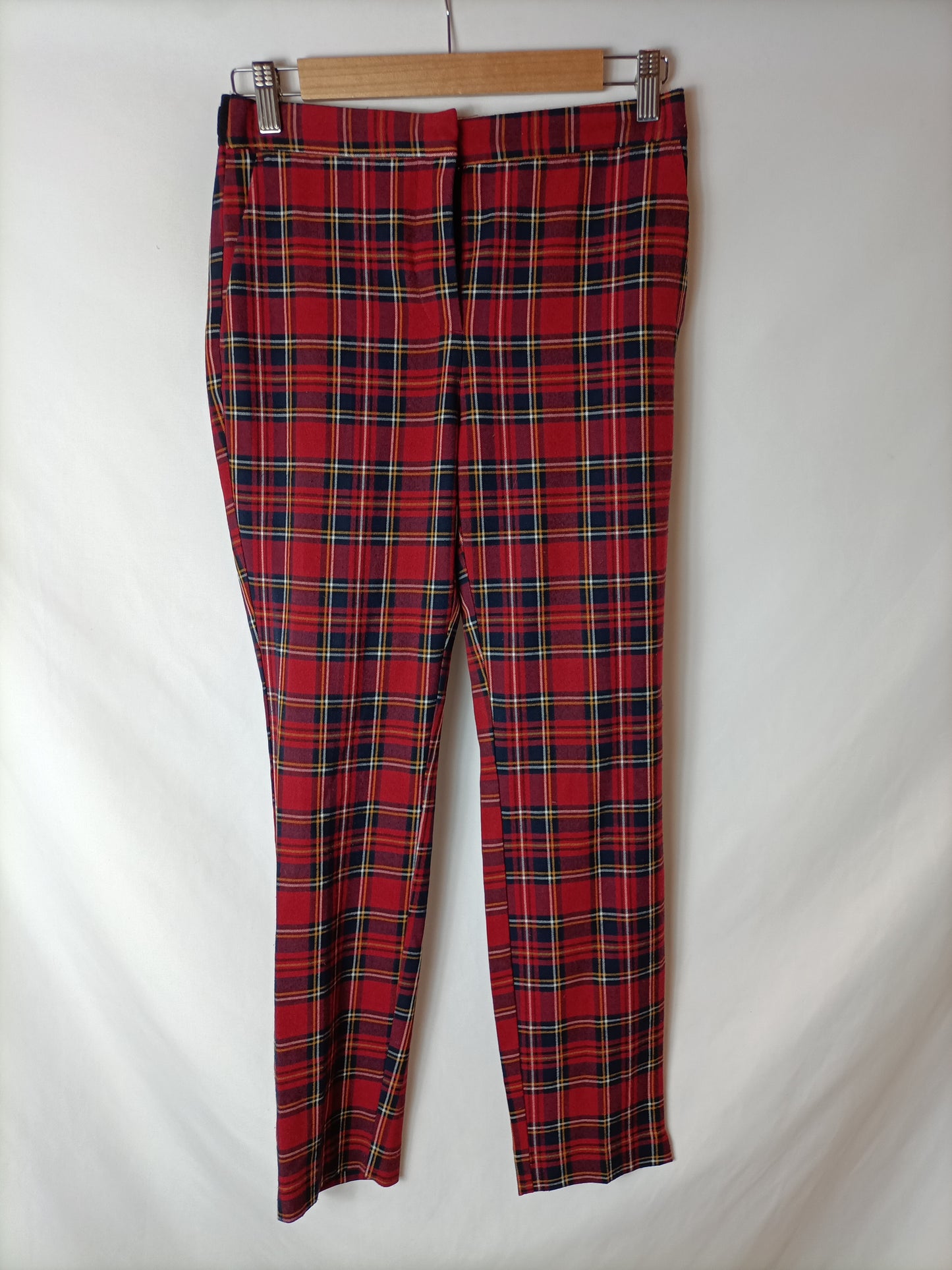 ZARQ. Pantalón cuadros rojo. T.S