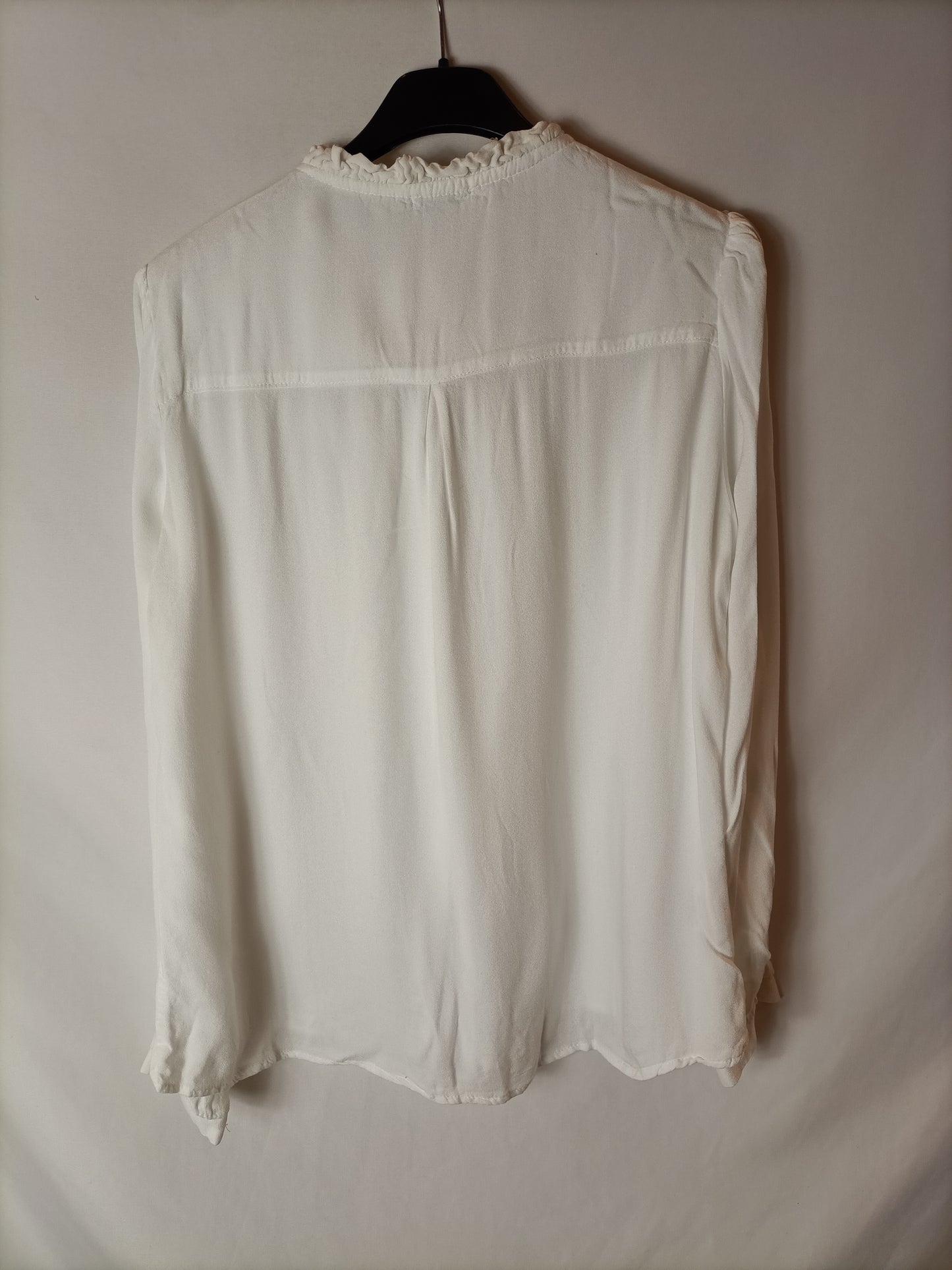 NOON. Blusa cuello mini volante blanca T M