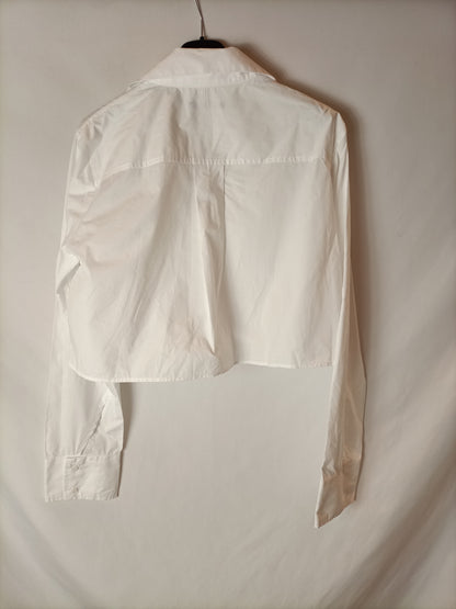 ZARA. White cropped T-shirt