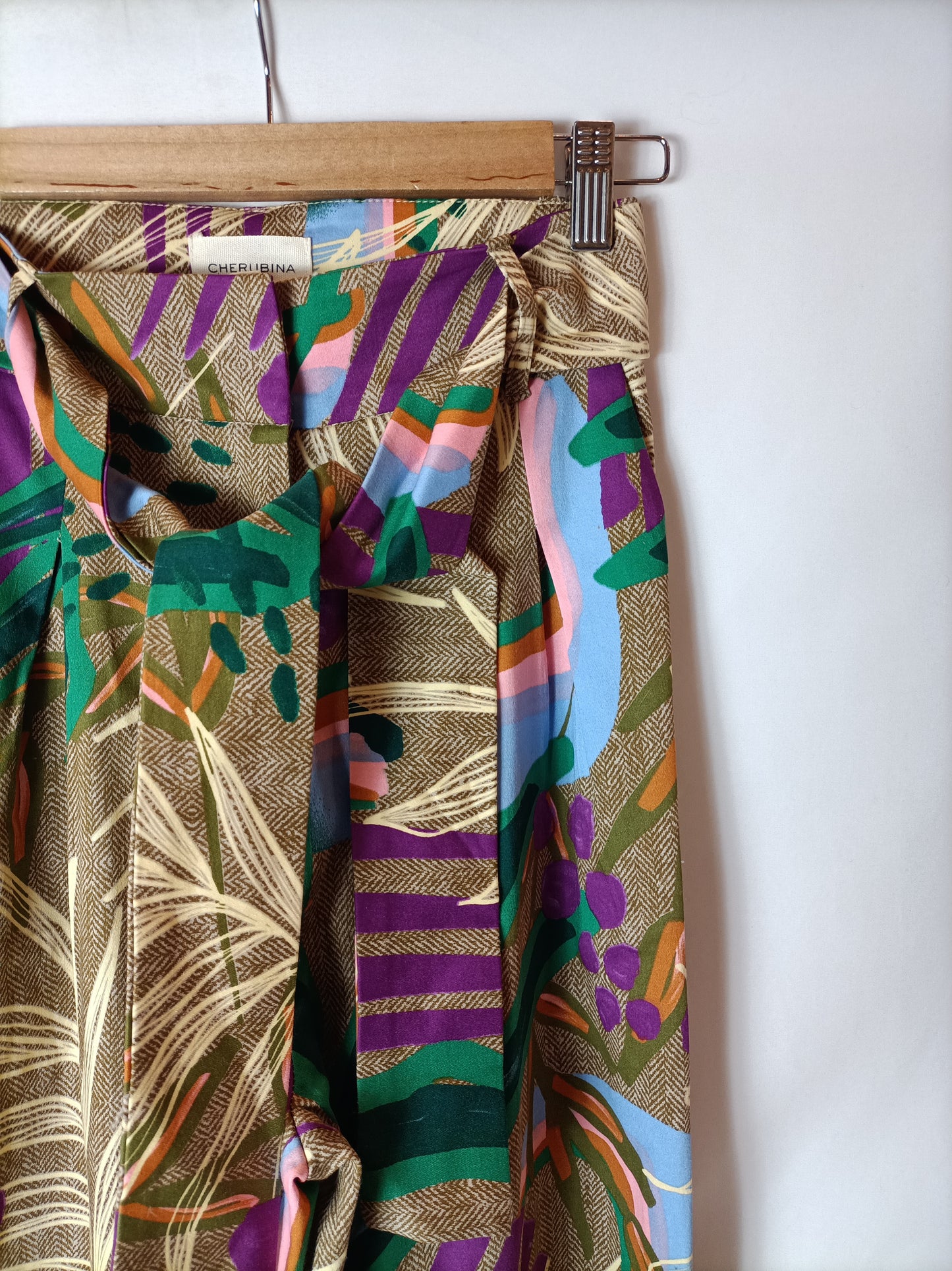 CHERUBINA. Jungle print pants Ts