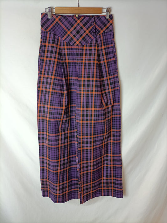 CHERUBINA. Purple plaid pants Ts