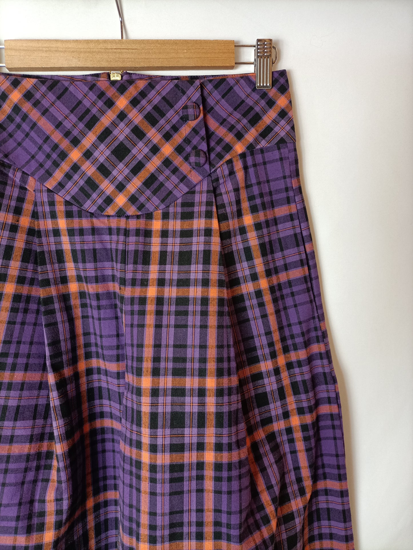 CHERUBINA. Purple plaid pants Ts
