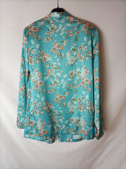 PARAKALO. blazer azul flores T.m