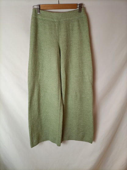 LEFTIES. Panatalón punto pata ancha. T XS