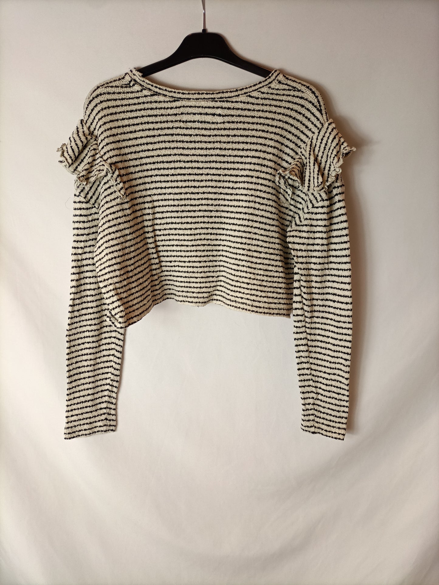 LEFTIES. Top corto rayas y volante. T XS