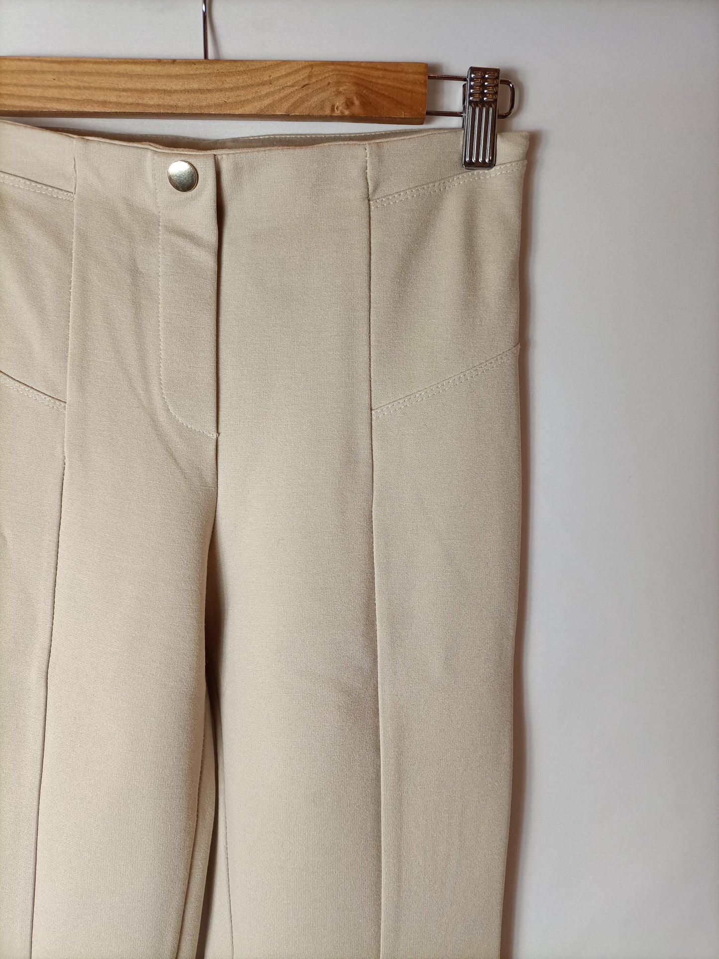 BOCETTO. Pantalón beige elástico T.s