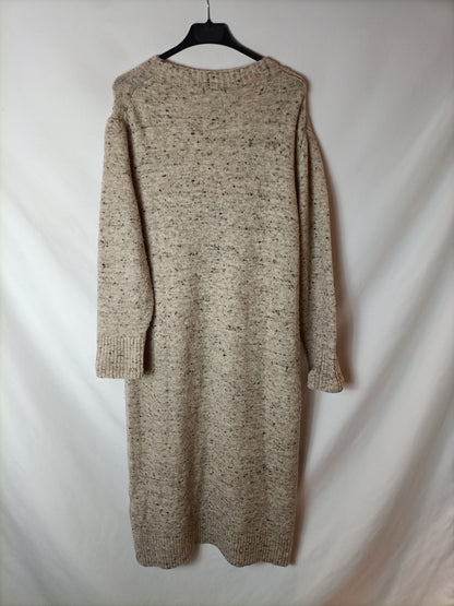 MASSIMO DUTTI. Vestido de punto beige T.m