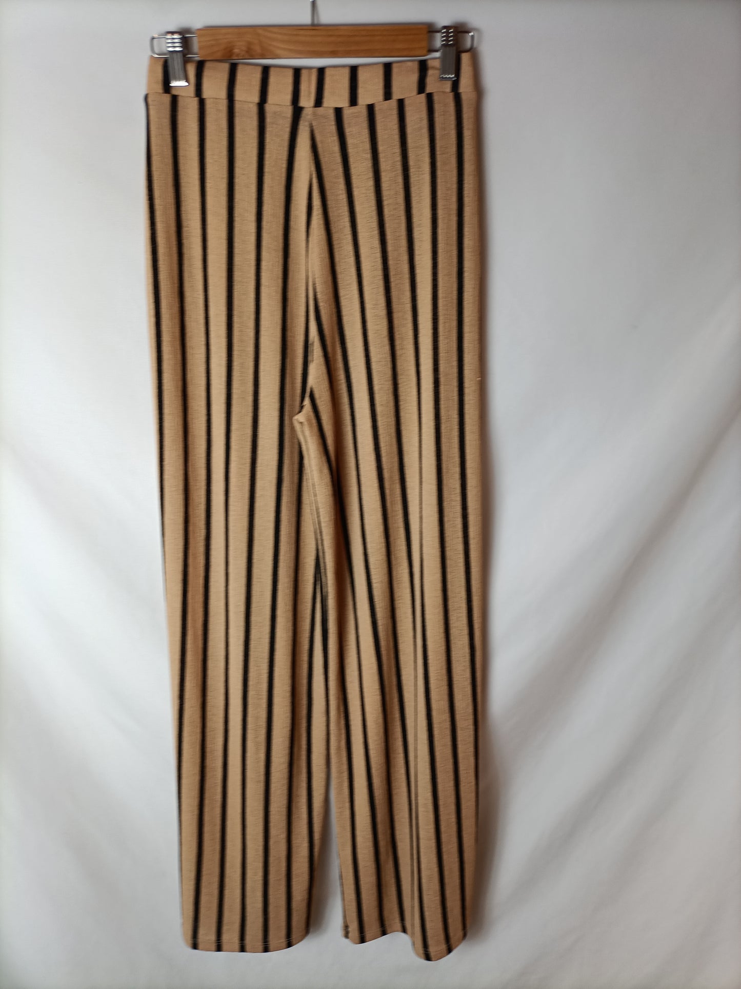 ZARA. Striped beige trousers Tm
