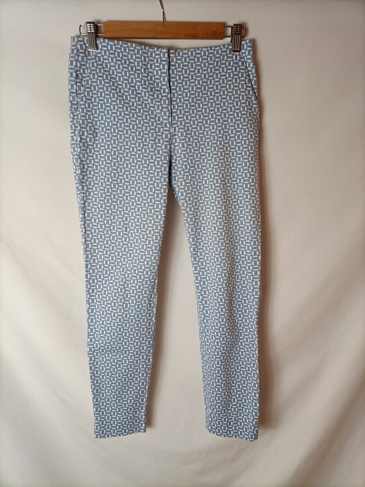 ZARA. Pantalones elásticos azul claro. T S