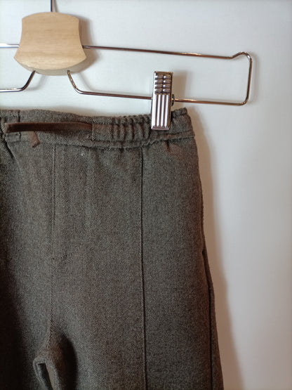 ZARA. Brown textured trousers. Size 18-24 m